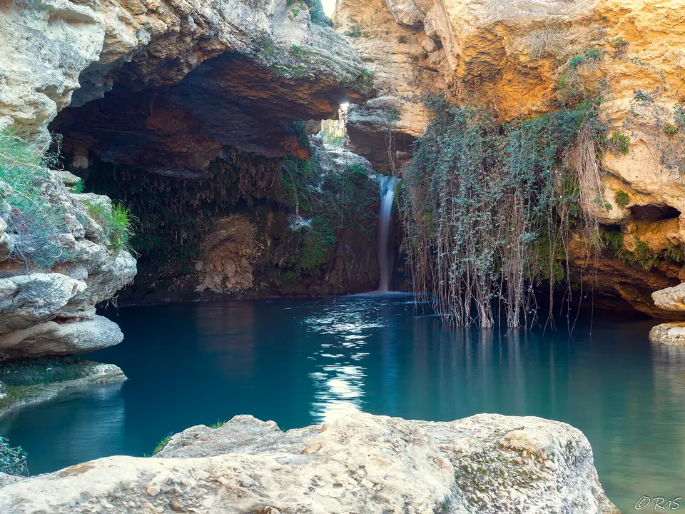 Poza y cascada del Salto del Usero, monumento natural de Bullas