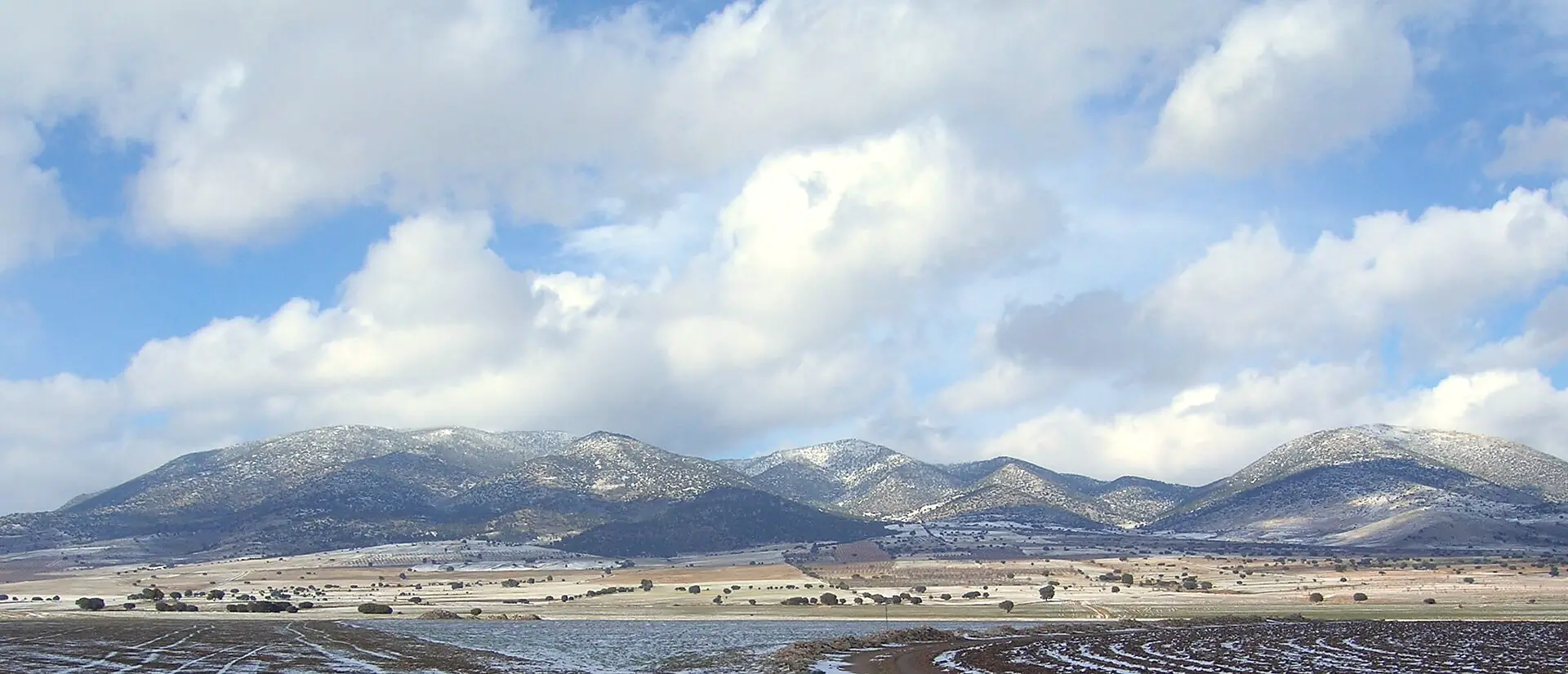 Cumbres del macizo de Revolcadores, techo de la Región de Murcia