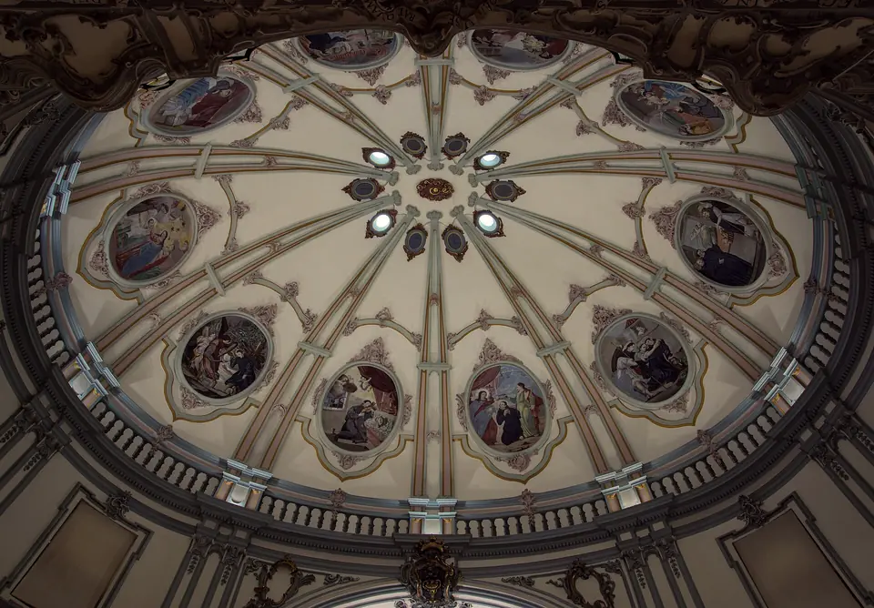 Cúpula barroca de la iglesia de San Juan de Dios de Murcia